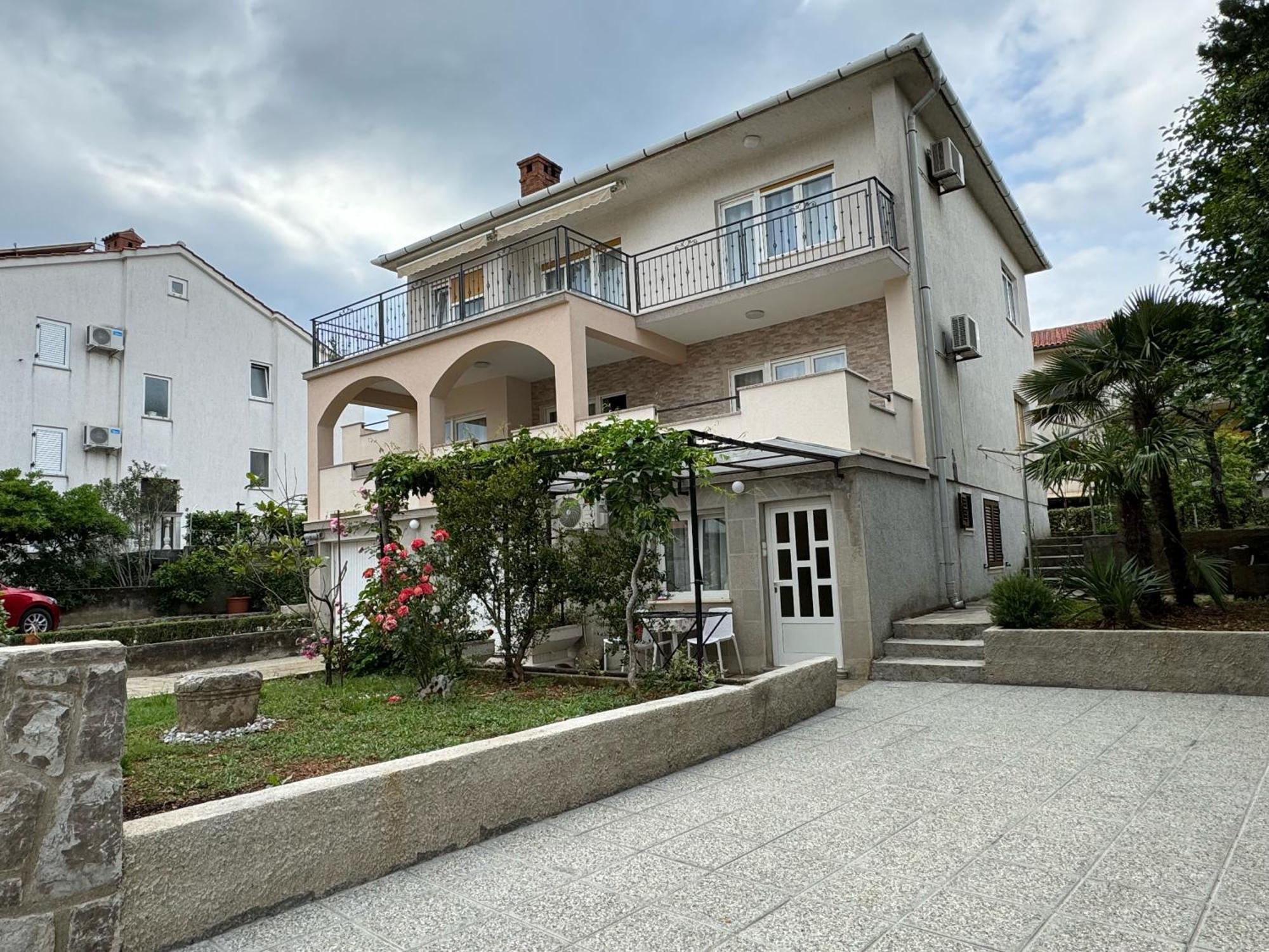 Apartment Dida Krk Town Exterior photo