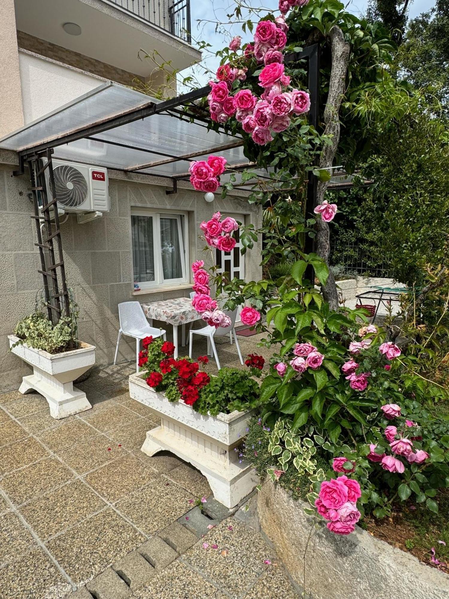 Apartment Dida Krk Town Exterior photo